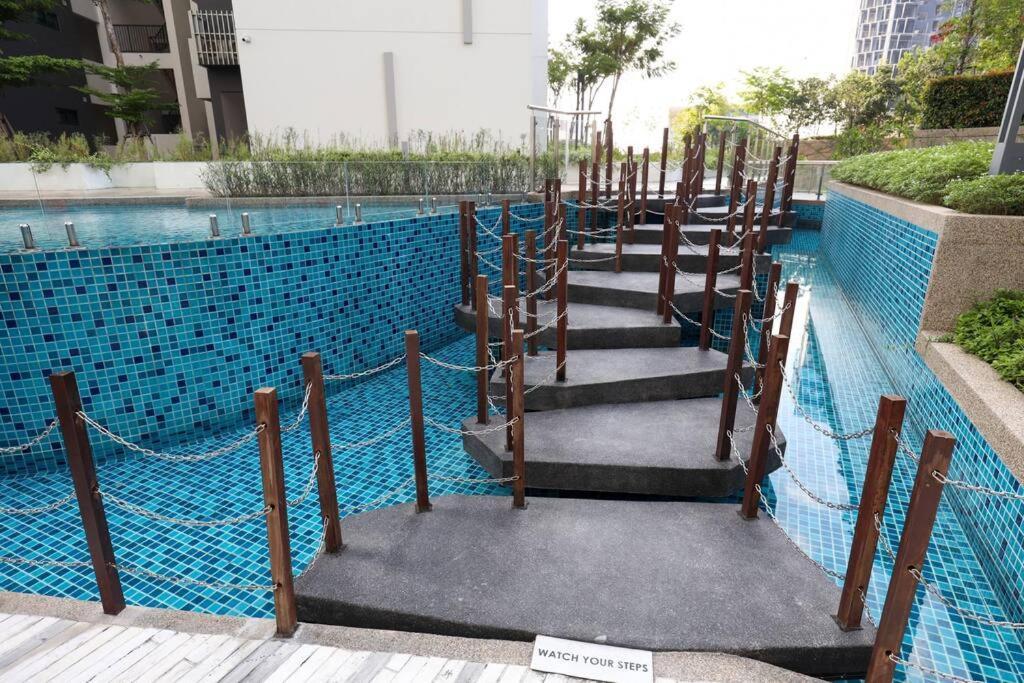 Elegant Homes 9Pax 5Bed Sunway Pyramid-Lagoon 2 Car Park Petaling Jaya Bagian luar foto