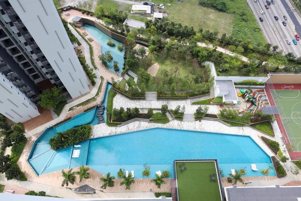 Elegant Homes 9Pax 5Bed Sunway Pyramid-Lagoon 2 Car Park Petaling Jaya Bagian luar foto